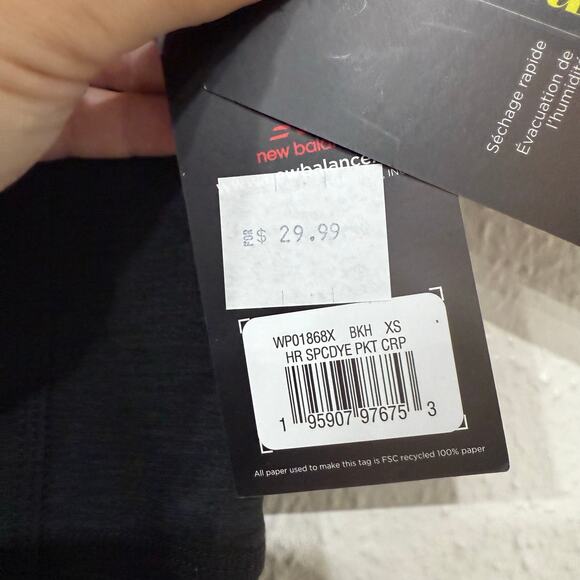 NWT New Balance High Rise Spacedye Pocket Crop Leggings Grey Size XS - Picture 3 of 5